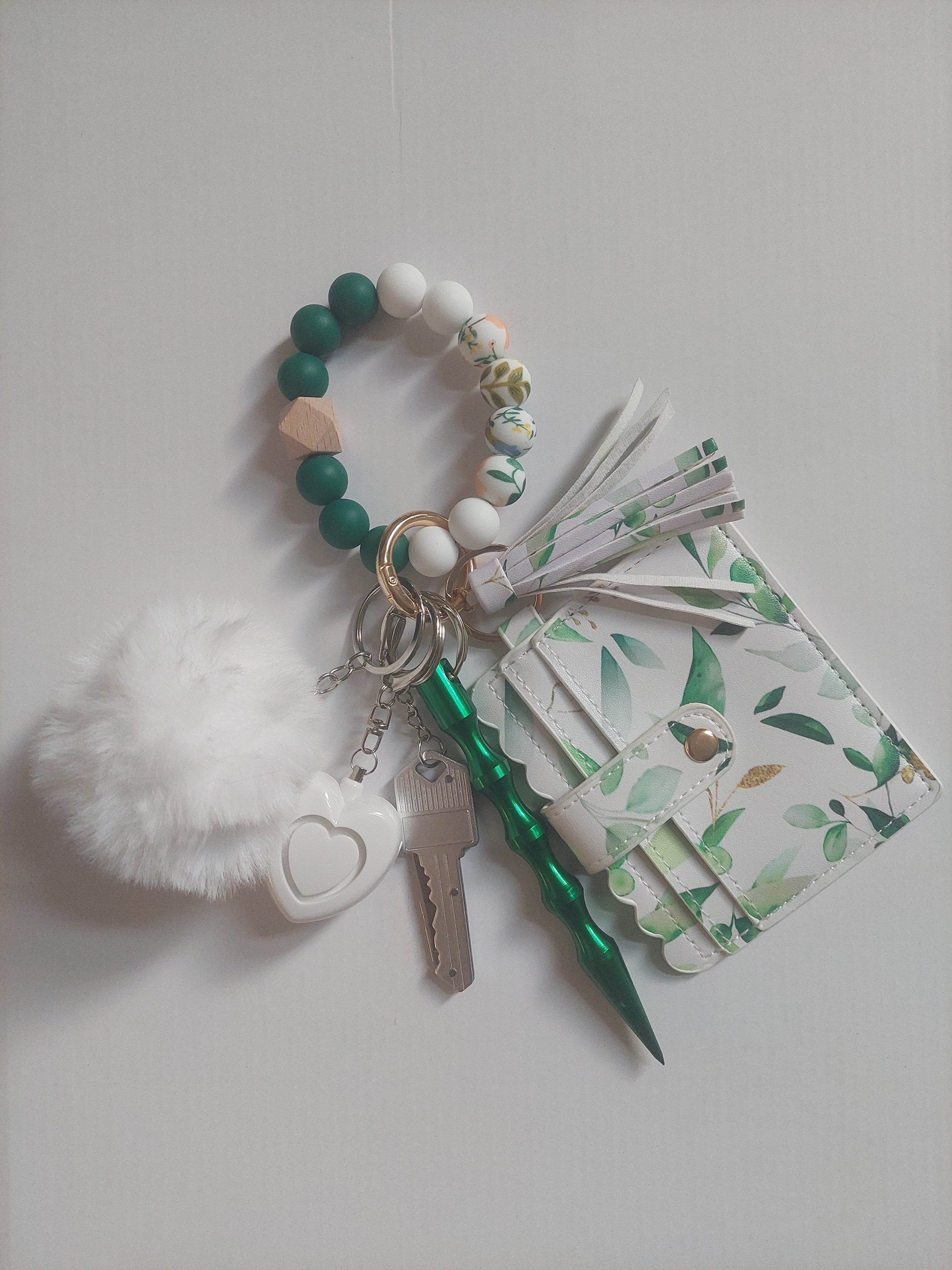 Greenery Beaded Wallet Keychain