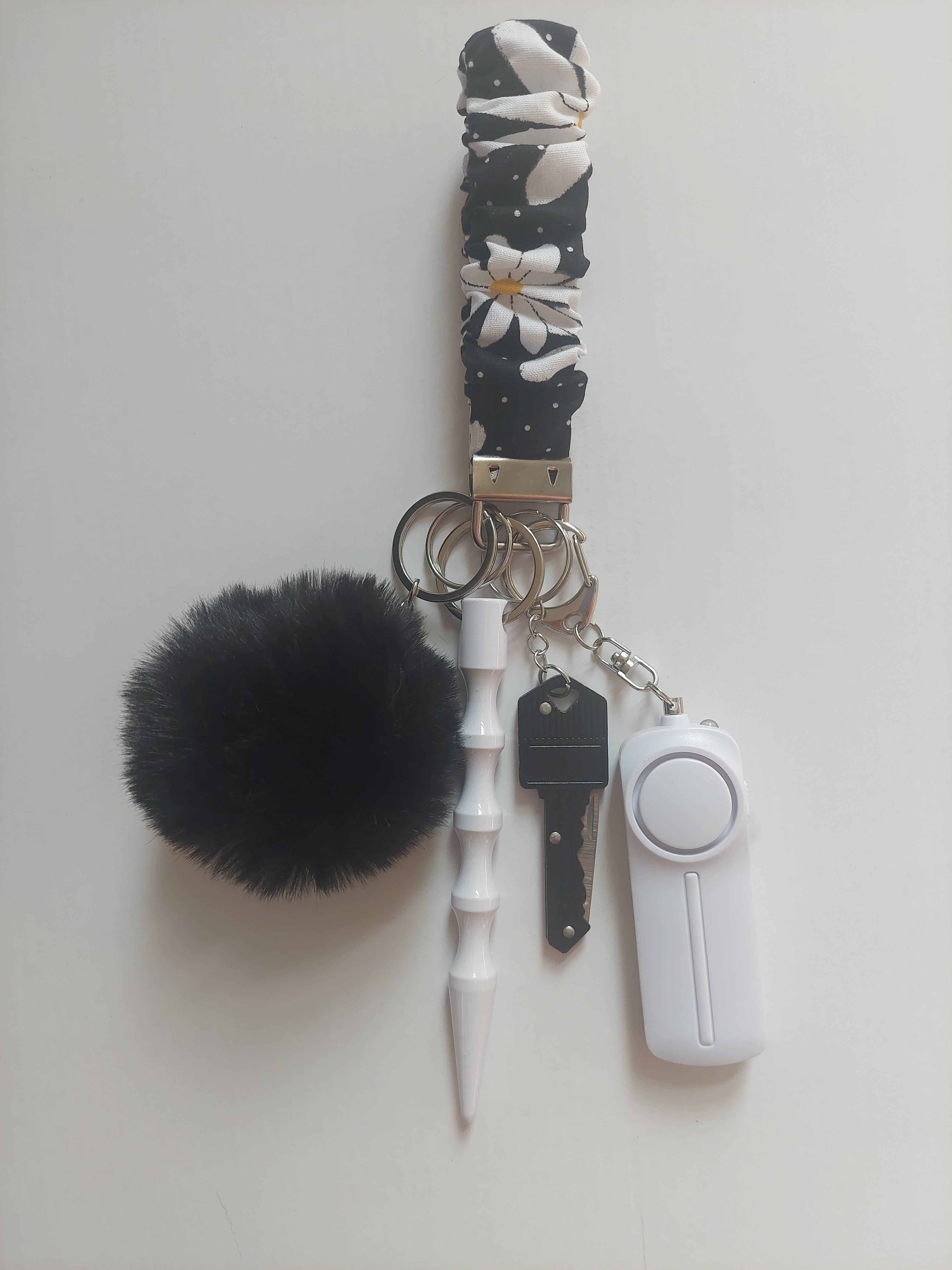 Black Daisies Safety Keychain